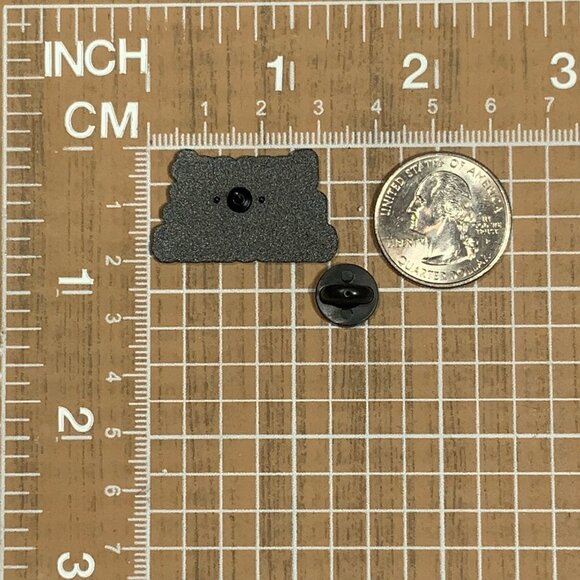 Does Not Play Well With Others Funny Black White Enamel Pin Brooch - Picture 3 of 3